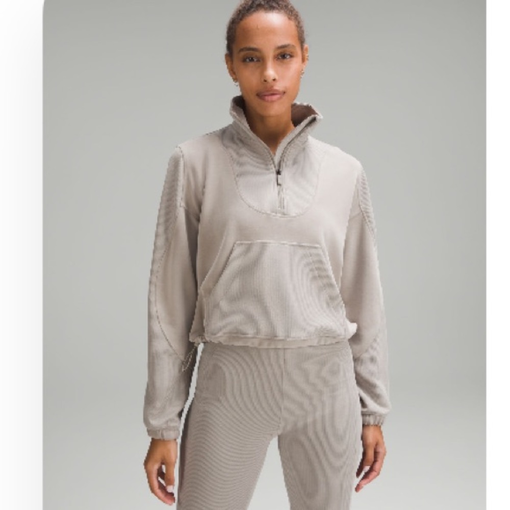 Lululemon Brushed Softstreme Ribbed
Half Zip